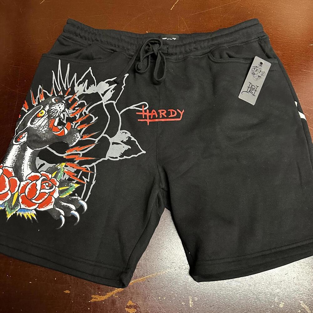 Ed Hardy men’s Panther graphic shorts large